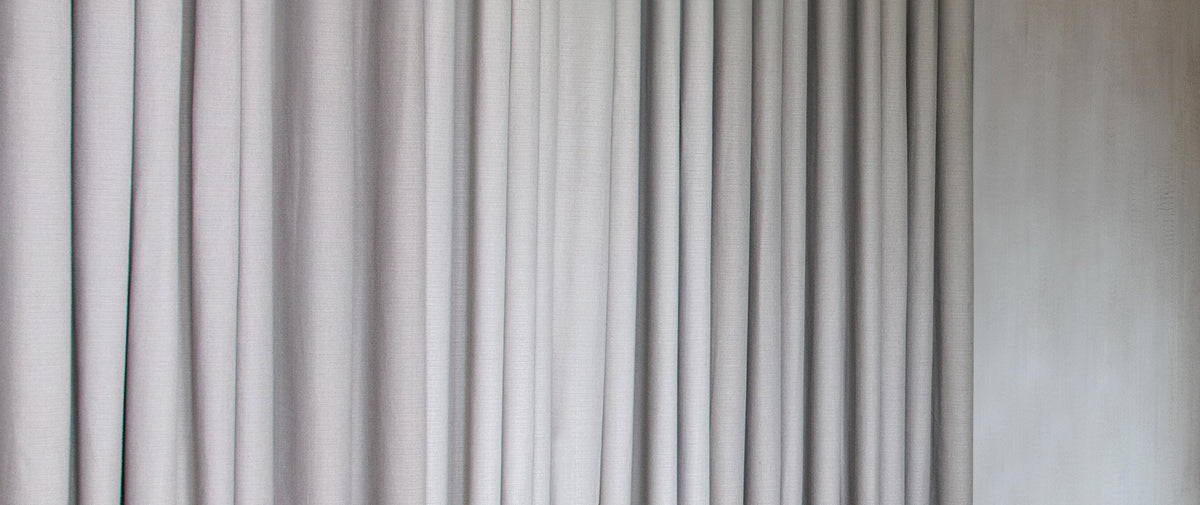 FR-One Genial fabric in a room setting