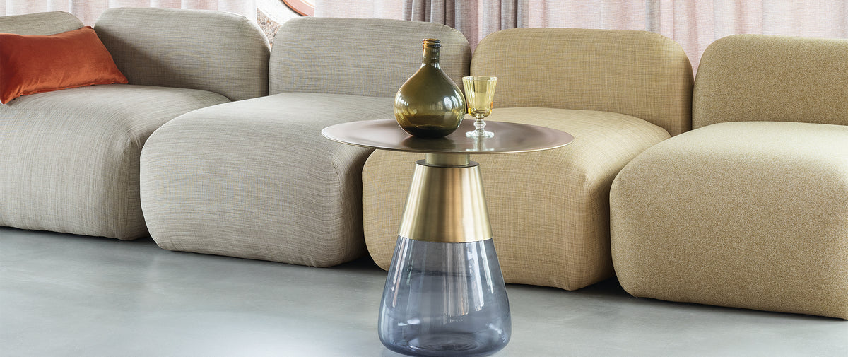 FR-One Obis fabric in a room setting