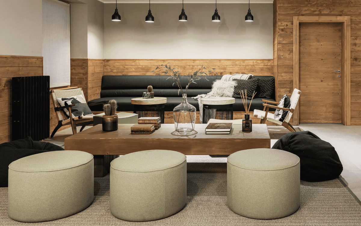 Main Line Plus ottomans, Miramonti Hotel