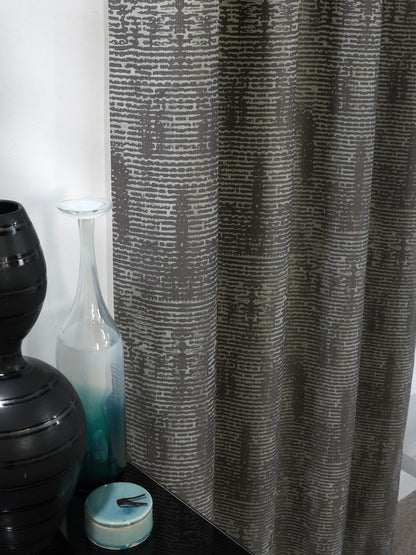 Rhythm Lizard - Edmund Bell Weave lifestyle