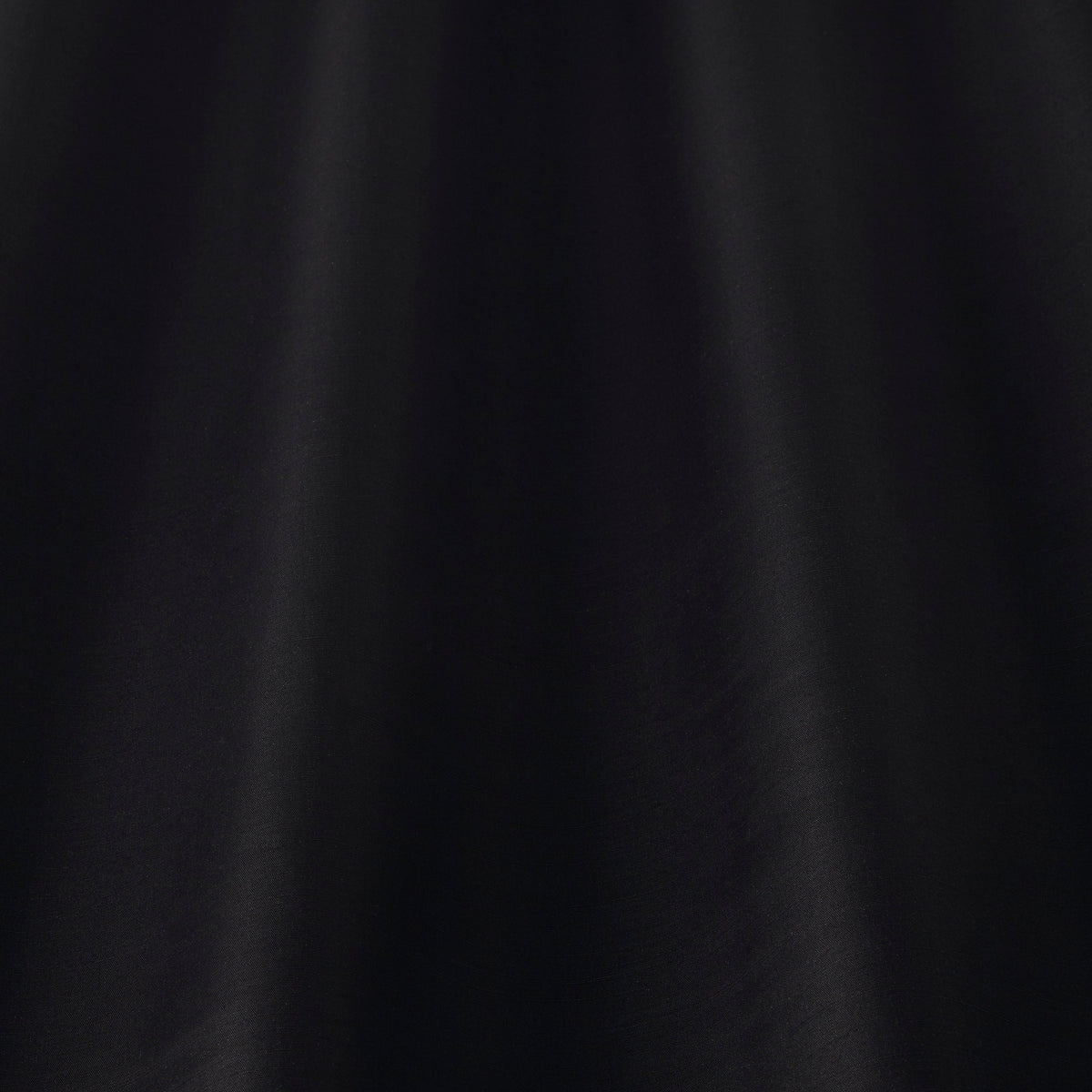 ILIV Elegance Noir Fire Retardant Curtains wavy